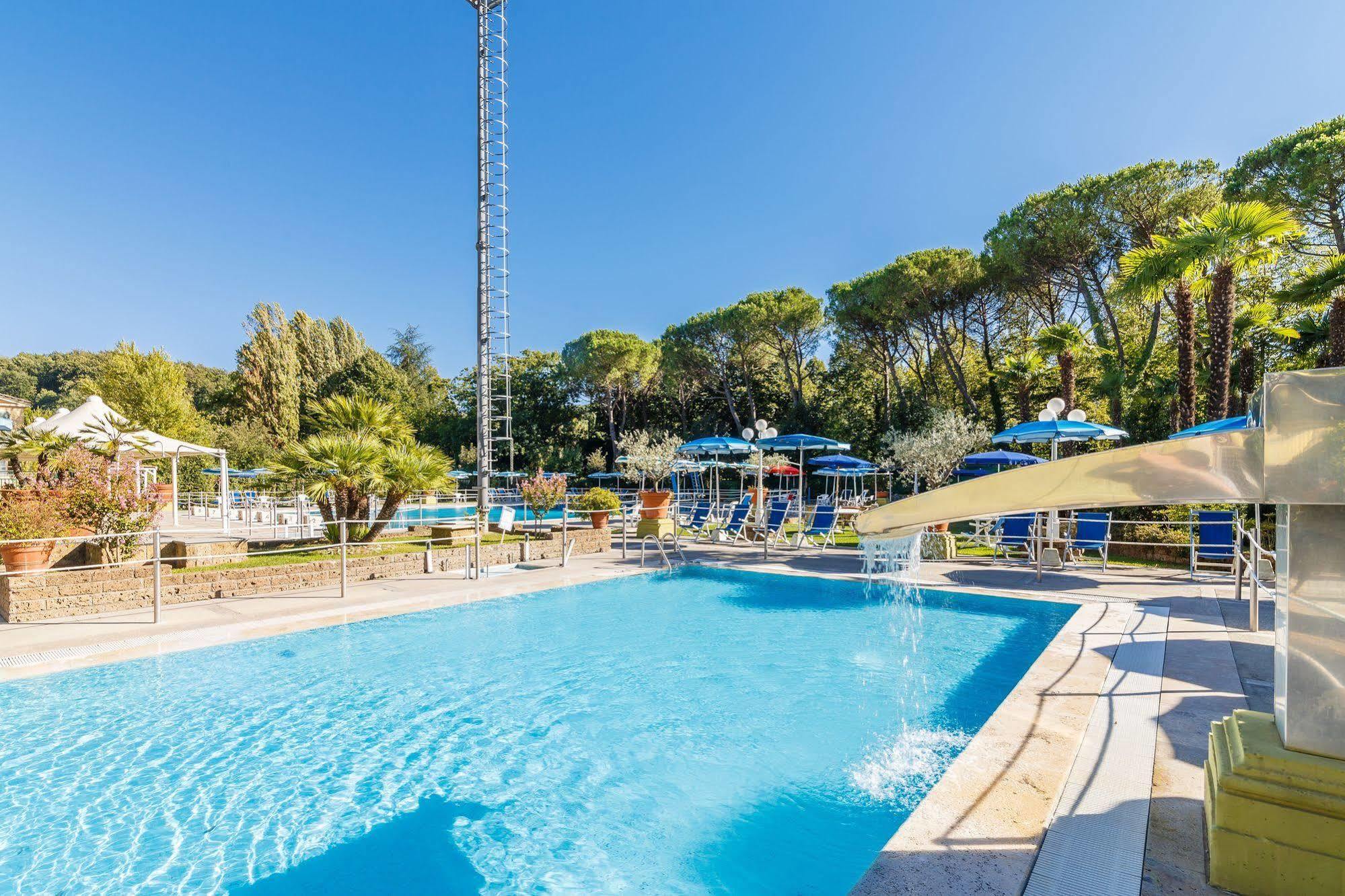 Hotel Country Club 4*